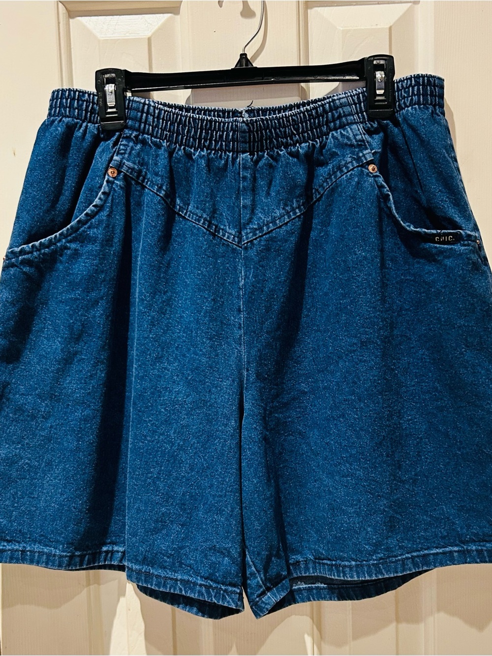 chic Dark Blue High-Waist Denim Shorts